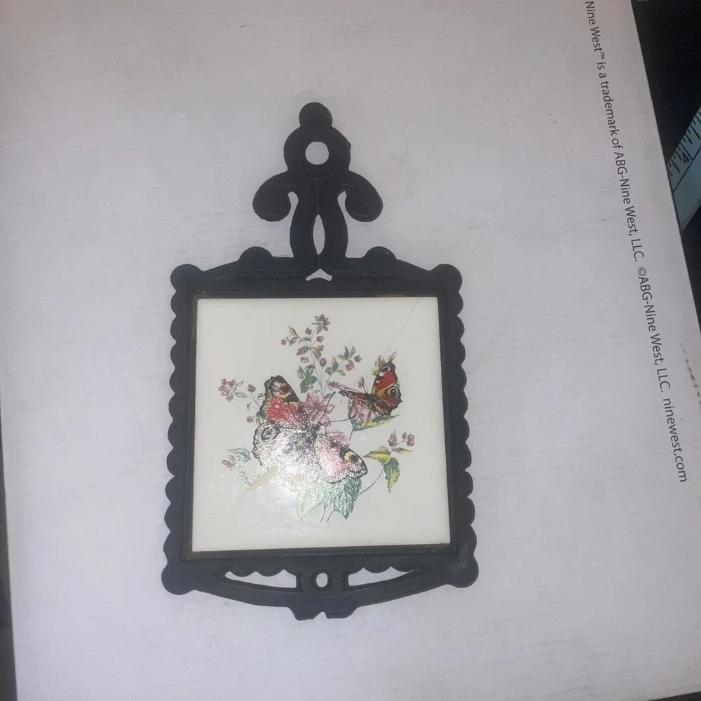 Vintage Cast Iron Trivet 4x4 Tile Hanger Butterflies‎